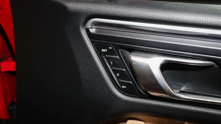 2023 Porsche Macan S-A SUV Petrol Automatic
