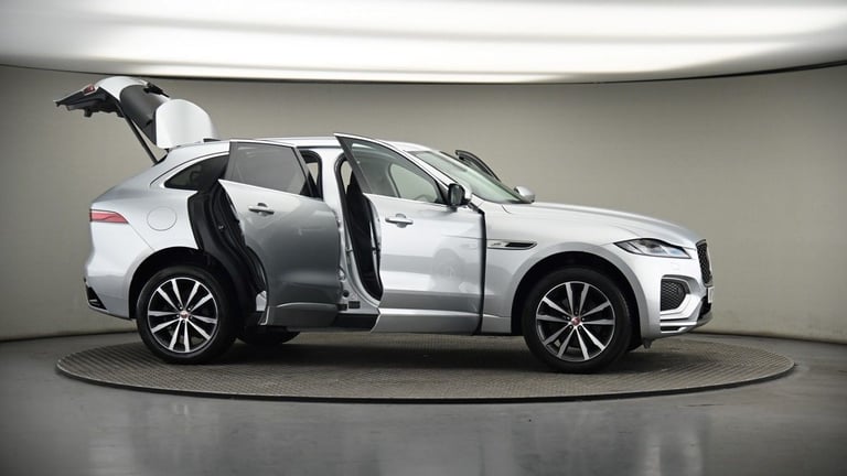 2022 Jaguar F-Pace 2.0 D200 MHEV R-Dynamic SE SUV 5dr Diesel Auto AWD Euro 6 (s/s) (204 ps) SUV D...