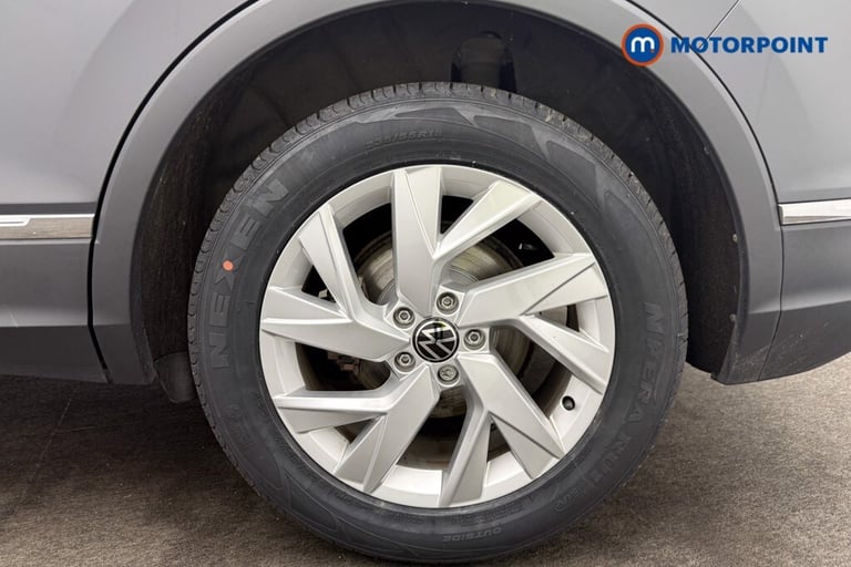 2021 Volkswagen Tiguan 1.5 TSI 150 Life 5dr ESTATE PETROL Manual