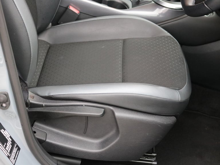 2023 Nissan Juke 1.0 DIG-T N-Connecta SUV 5dr Petrol Manual Euro 6 (s/s) (114 ps) HATCHBACK Petro...