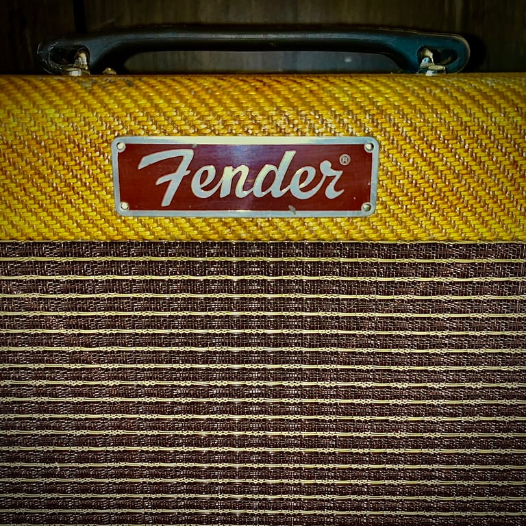 Fender Tweed blues deVille reissue 60years.