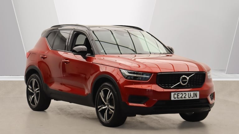 image for 2022 Volvo XC40 T3 R-Design (Sunroof, Harman Kardon Premium Sound, Rear Camera, CarPlay) ESTATE P...
