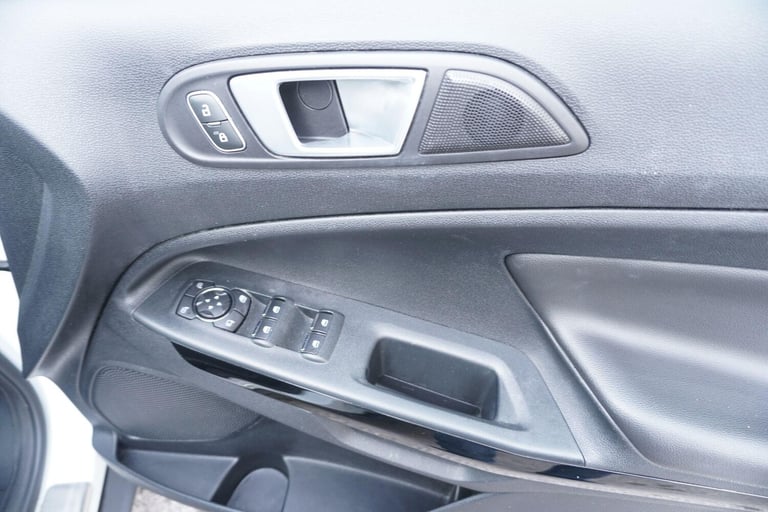 2018 Ford Ecosport 1.0T EcoBoost Titanium Euro 6 (s/s) 5dr HATCHBACK Petrol Manual