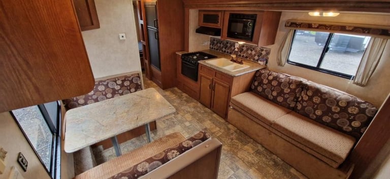 2013 Forest River Salem Cruise Lite 291FB 9 Berth American Caravan 5th Wheel RV