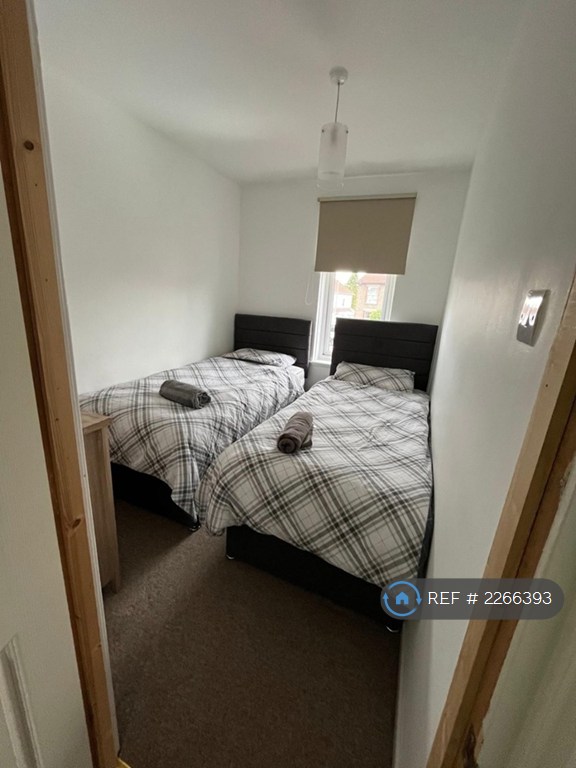 4 bedroom house in Gloucester Road, Bristol, BS16 (4 bed) (#2266393)