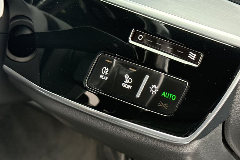 2020 Audi A8 3.0 TDI V6 50 Black Edition Tiptronic quattro Euro 6 (s/s) 4dr Saloon DIESEL Automatic