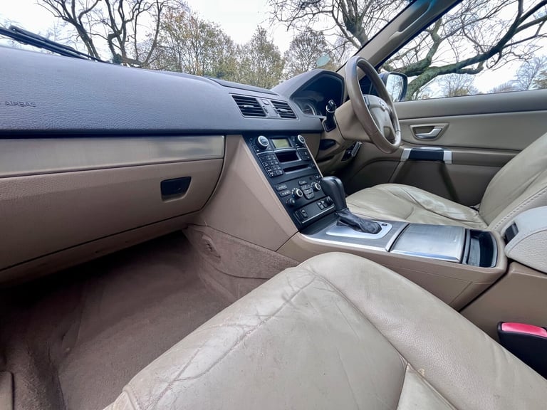 2011 Volvo XC90 2.4 D5 SE SUV 5dr Diesel Geartronic AWD (219 g/km  200 bhp)