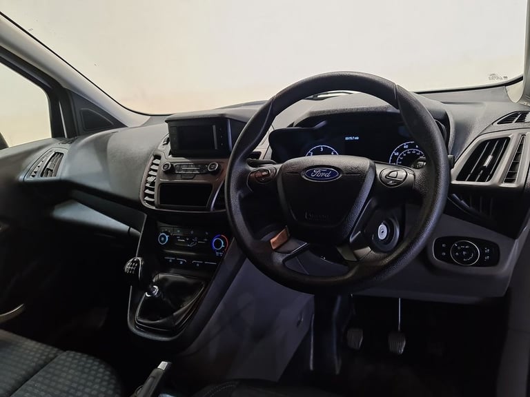 FORD TRANSIT CONNECT 1.5 200 ECOBLUE TREND P/V L1 100 BHP SWB DIESEL