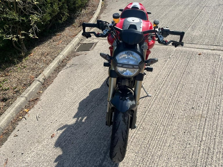 2011 61 DUCATI MONSTER 1100 M1100 E-a M1100E RED TERMIGNONI NAKED MUSCLE HISTORY