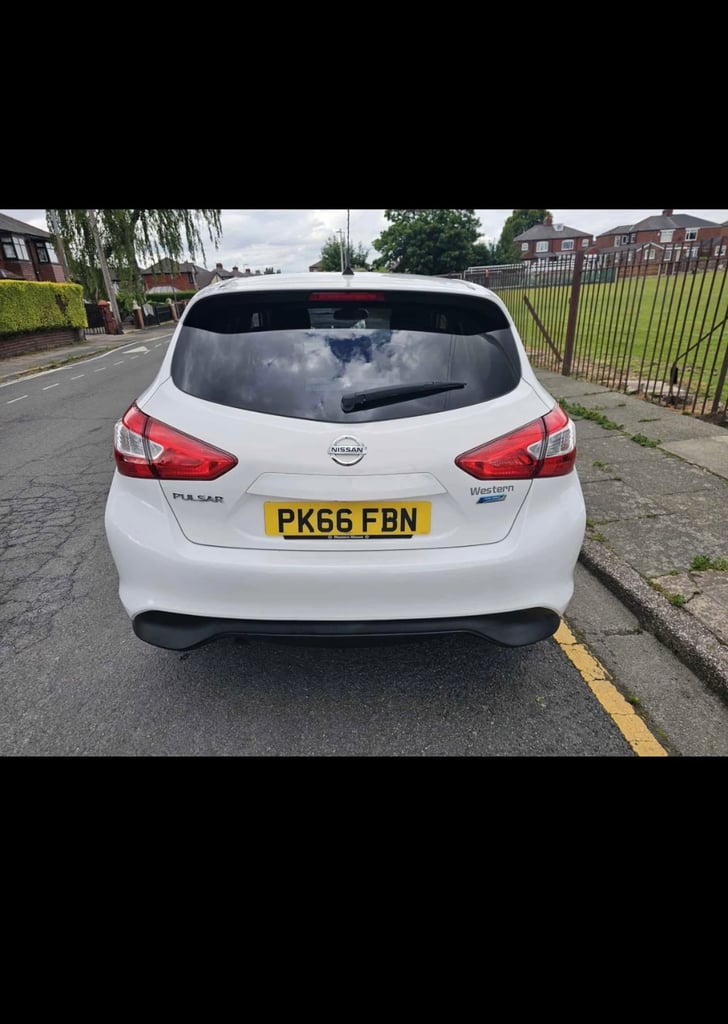 Nissan, PULSAR, Hatchback, 2016, Manual, 1461 (cc), 5 doors