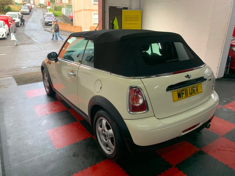 MINI Convertible 1.6 One Convertible 2dr Petrol Manual Euro 5 (98 ps)