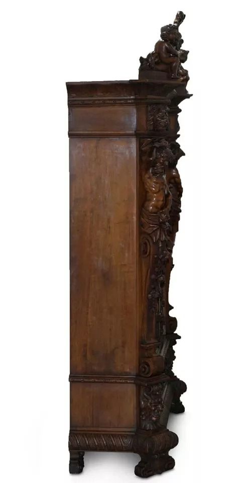 Rare Moses Michelangelo Guggenheim & Pauly Cie Et Venice Antique Carved Armoire