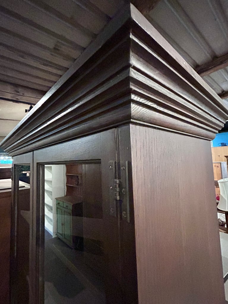 Display cabinet
