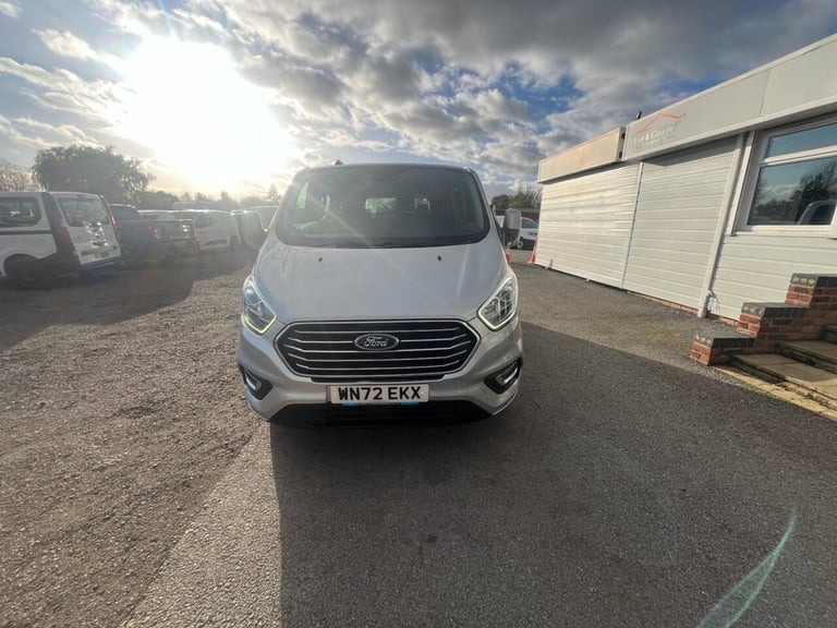 2022 Ford Tourneo Custom 2.0 EcoBlue 130ps L/R 8 Seater Titanium Auto MPV DIESEL Automatic