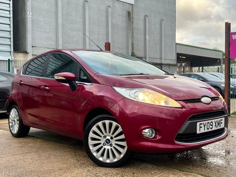 image for  Ford Fiesta 1.6 TDCi Titanium 5dr Diesel Manual