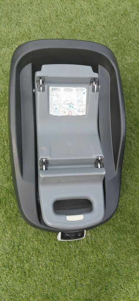 Maxi Cosi childs seat