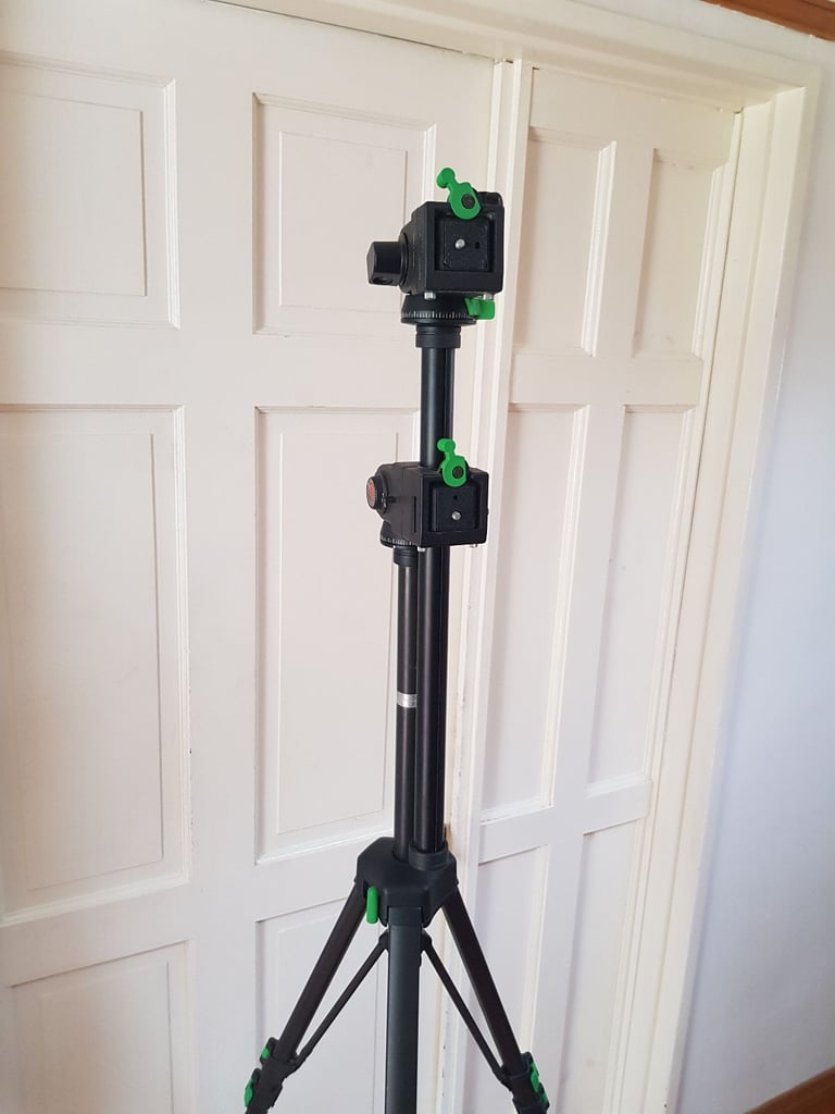 Cullman 2904 Aluminum Camera / Video tripod stand - double mounts - up to 200cm