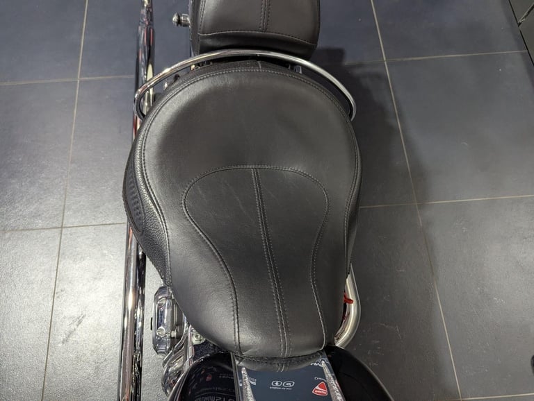 2013 Harley-Davidson Softail 1690 FLSTN Deluxe