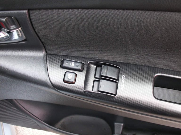 2004 Toyota Corolla 1.4 D-4D T3 3dr HATCHBACK Diesel Manual