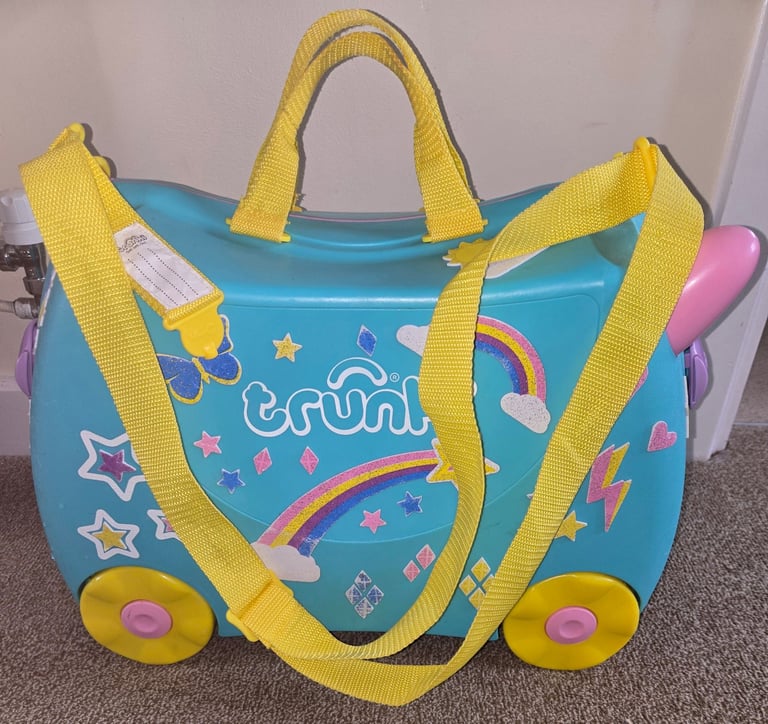 image for Trunki una the unicorn kids ride on pull along suitcase hand luggage on wheels with strap and key
