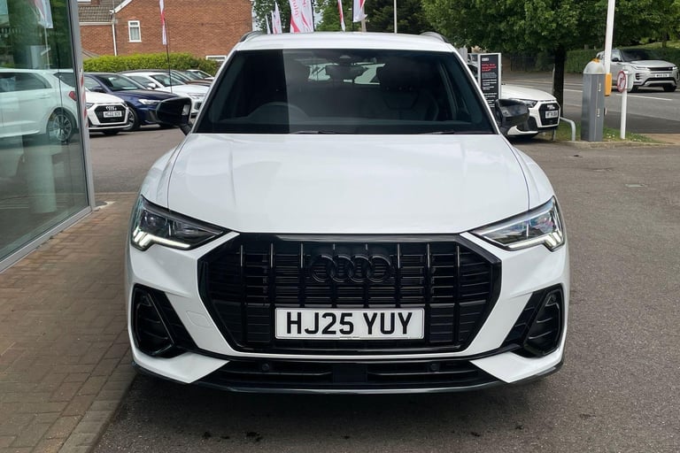 2025 Audi Q3 1.5 TFSI CoD 35 Black Edition SUV 5dr Petrol S Tronic Euro 6 (s/s) (150 ps) ESTATE P...