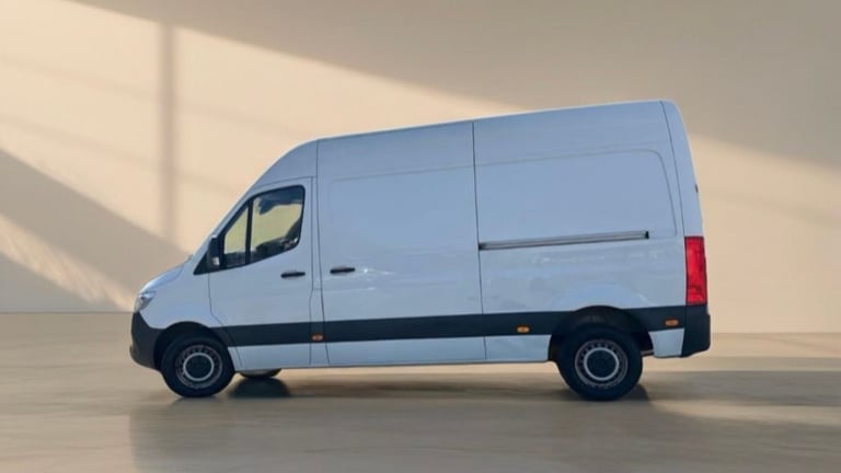 PRICE REDUCED - 2018 Mercedes Benz SPRINTER 314 CDI L2 3.5t H1 VAN – MANUAL – DIESEL – NO VAT