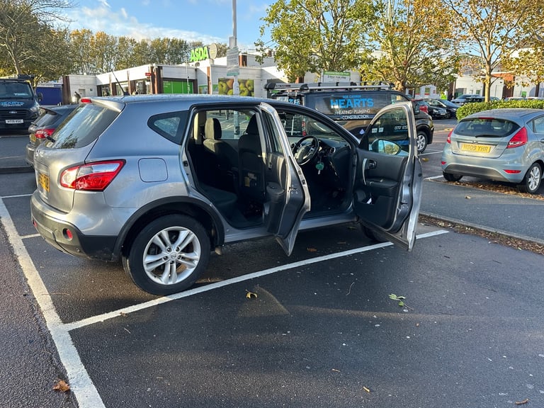 Nissan, QASHQAI, Hatchback, 2010, Manual, 1598 (cc), 5 doors