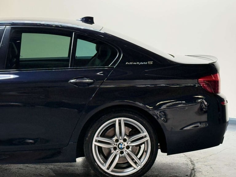 2015 BMW 5 Series 3.0 535i ActiveHybrid 5 M Sport Auto Euro 6 (s/s) 4dr Saloon Hybrid Automatic