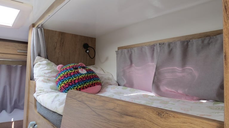 Freedom Wayfarer Quad - Small family caravan for four with bathroom