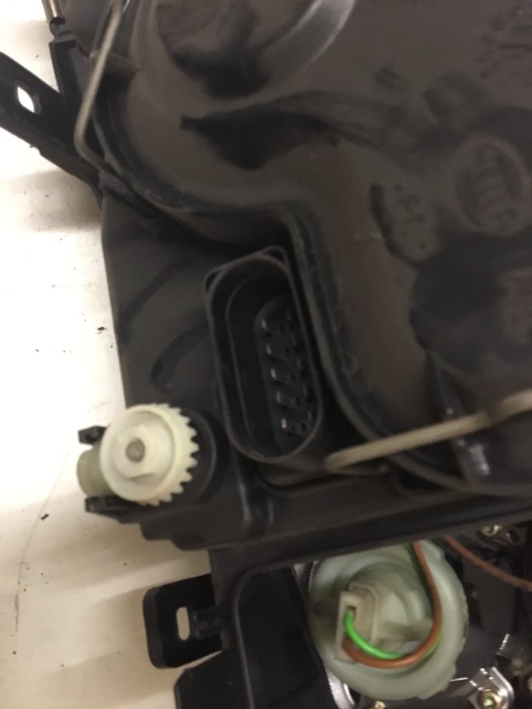 Volkswagen Bora Headlamp 