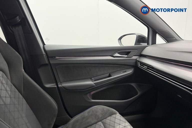 2024 Volkswagen Golf 1.5 TSI 150 R-Line 5dr HATCHBACK PETROL Manual