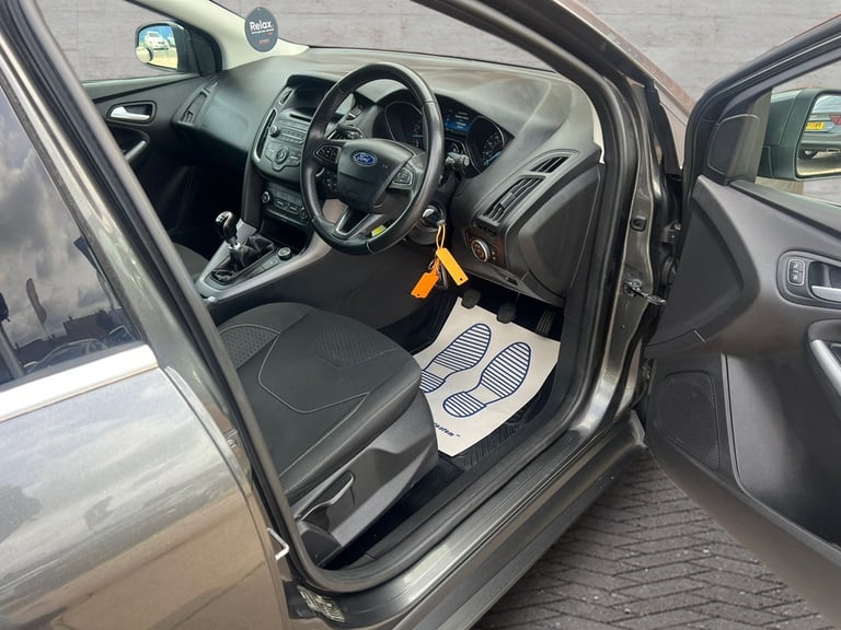 2016 FORD FOCUS 1.0 PETROL 6 MONTHS WARRANTY, DRIVES NICE AND COMRORTABLE 