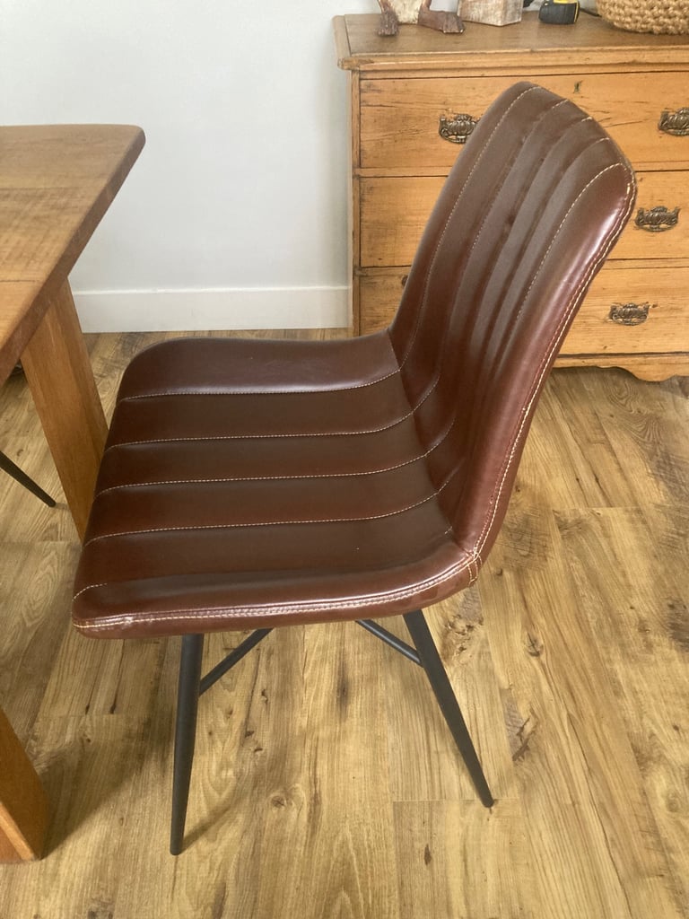 image for 4 lovely dining chairs