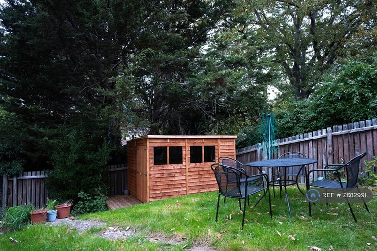 3 bedroom house in Ablett Close, Oxford, OX4 (3 bed) (#2682991)