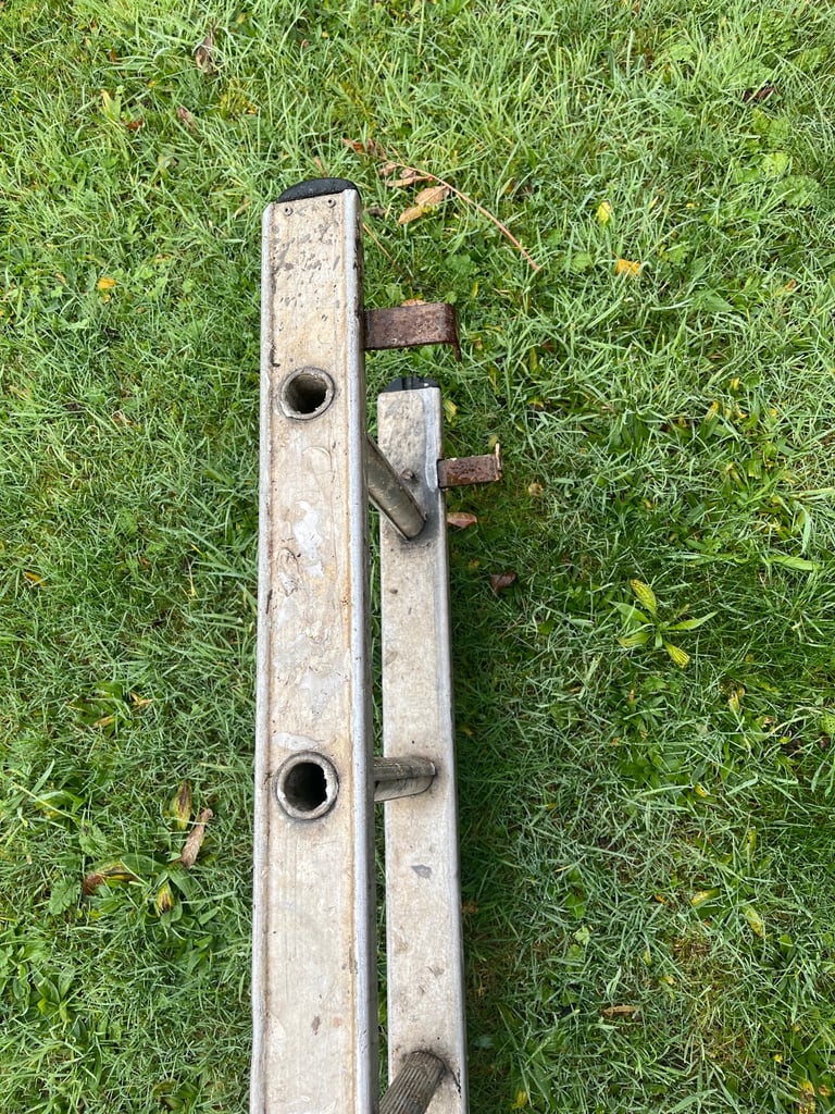 6.5 meter single tier attachable ladder