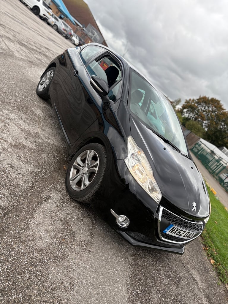 image for Peugeot, 208, Hatchback, 2013, Manual, 1398 (cc), 3 doors