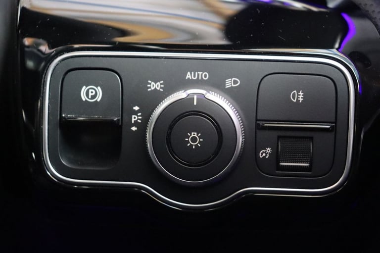 2022 Mercedes-Benz CLA 1.3 CLA200 AMG Line Premium Plus Coupe 4dr 7G-DCT (SAT NAV) Saloon Petrol ...