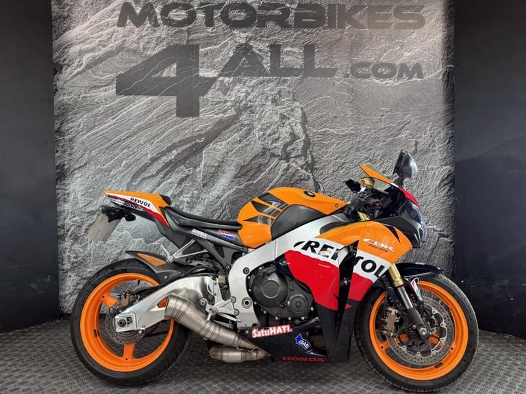 HONDA CBR1000 FIREBLADE REPSOL 2011