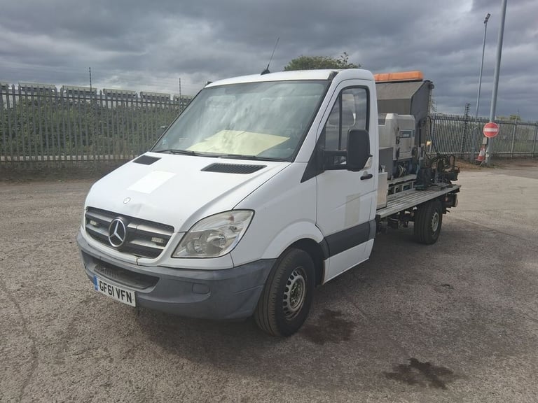 2011 Mercedes-Benz Sprinter 3.5t JET BIN WASHER &amp; BINLIFT CHASSIS CAB Diesel Manual