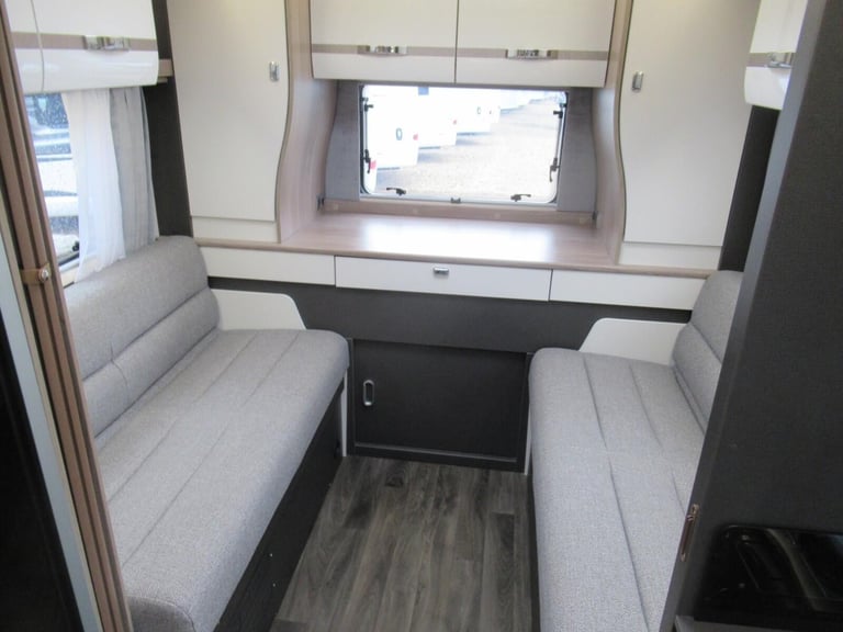 2024 Swift Voyager 574