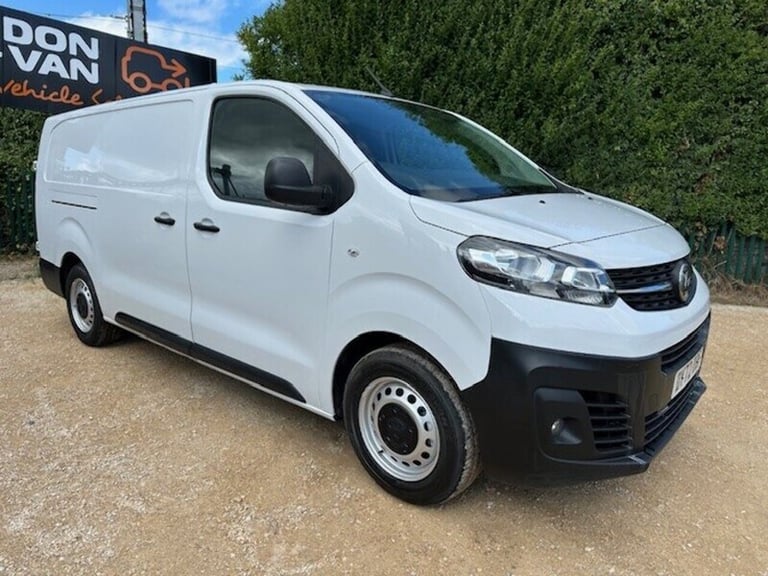 2022 Vauxhall Vivaro 2900 1.5TD DYNAMIC LWB L2 100PS Medium Van Diesel Manual