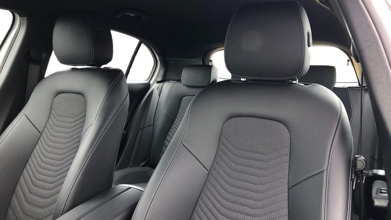 2022 Mercedes-Benz A-Class A 180 SE Hatchback Hatchback Manual