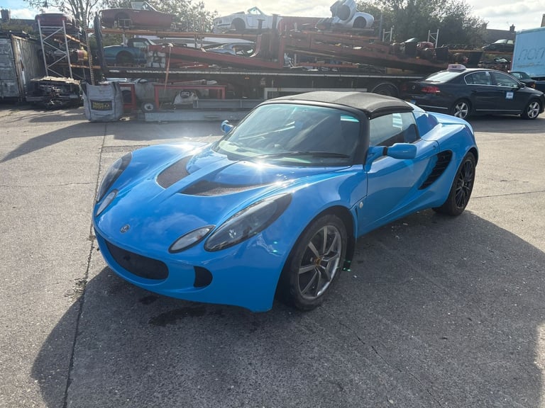 2002 Lotus Elise Elise 2dr CONVERTIBLE Petrol Manual