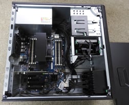 HP Z440 INTEL XEON E5-1620 V3 16GB DDR3, 240GB SSD, 1TB HDD