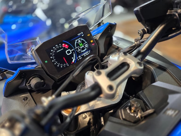 2023 SUZUKI GSX-S 1000 GT LUGGAGE WITH 4,870 MILE'S 