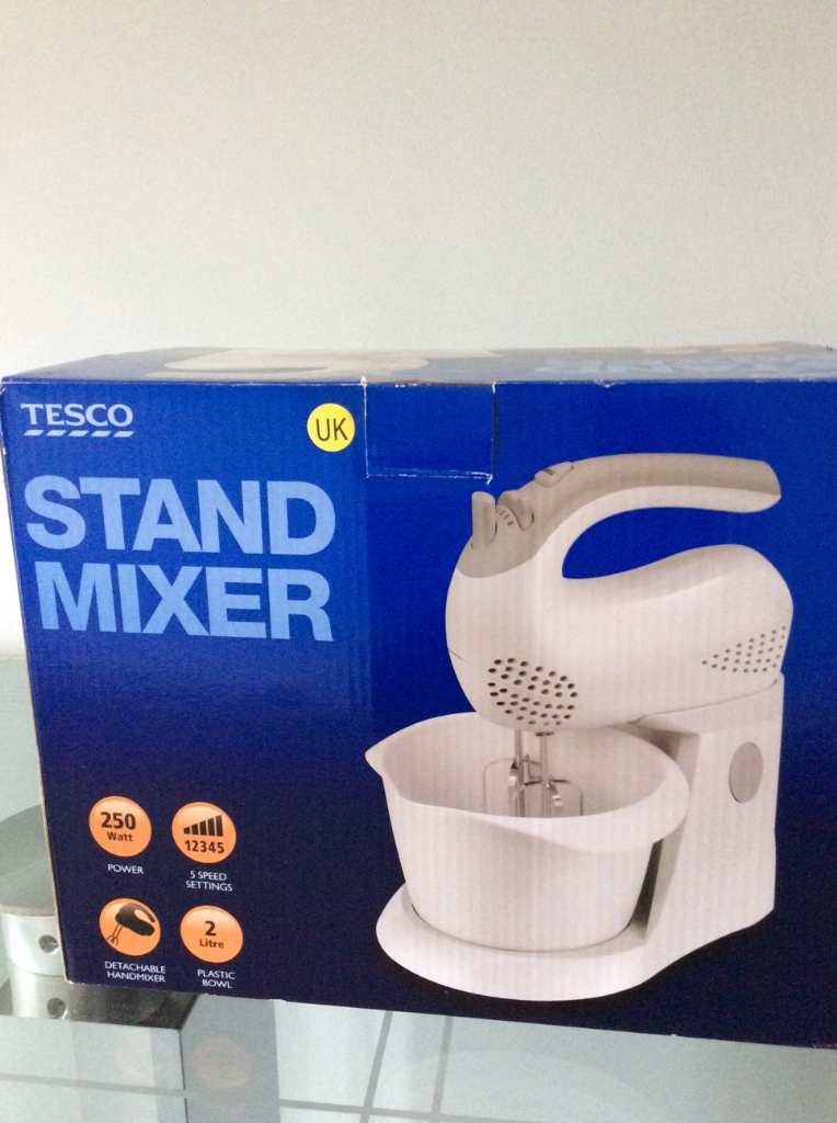 Stand Mixer - 5 Speed/Detachable Hand Mixer