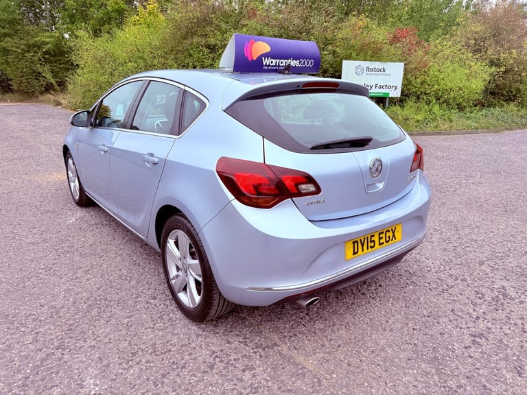 2015 15 VAUXHALL ASTRA 2.0 CDTI SRI ECOFLEX 6 SPEED MANUAL £35 TAX AMAZING CAR