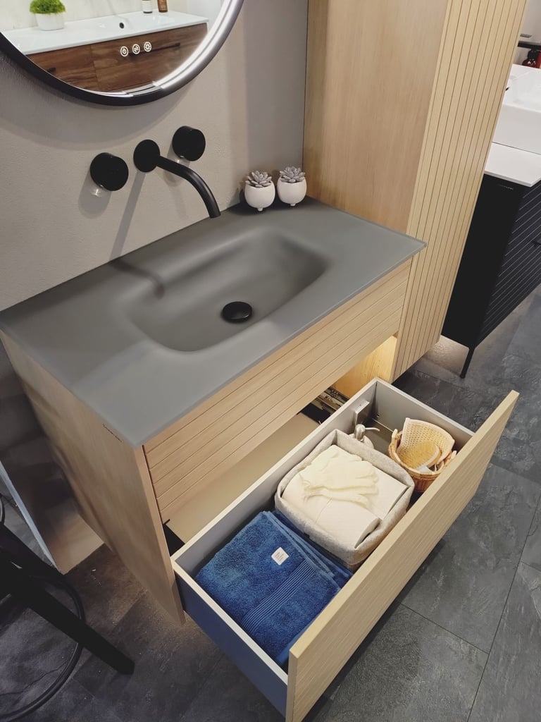 Dansani YOU! 80cm Vanity Set Light Oak *Manufacturers Ex-display* rrp £6409