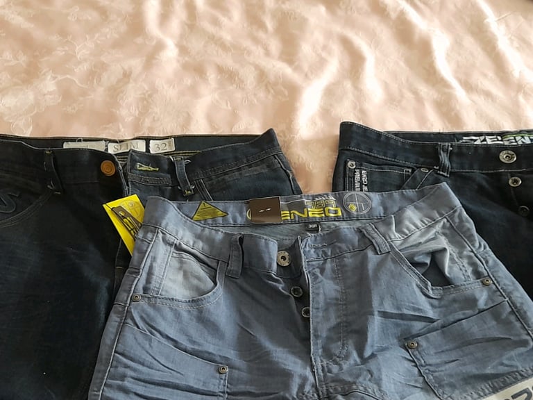 3 pairs of jeans