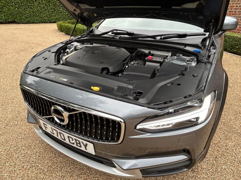 2020 Volvo V90 2.0 T5 Plus Estate 5dr Petrol Auto AWD Euro 6 (s/s) (250 ps) Estate Petrol Automatic